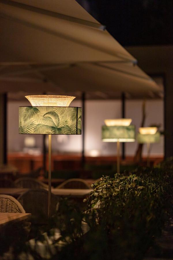 Hotel Jadali & Spa マラケシュ エクステリア 写真 Lamps